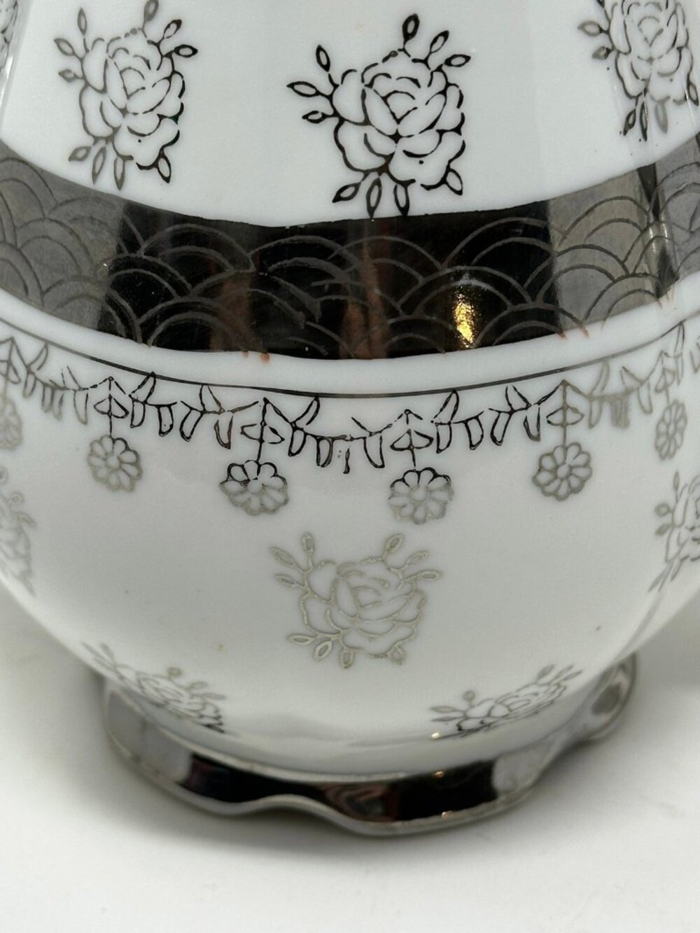 STERLING CHINA 3 Pce Set Tea Pot w/Lid Creamer Sugar Floral Platinum Trim Japan - Picture 9 of 10